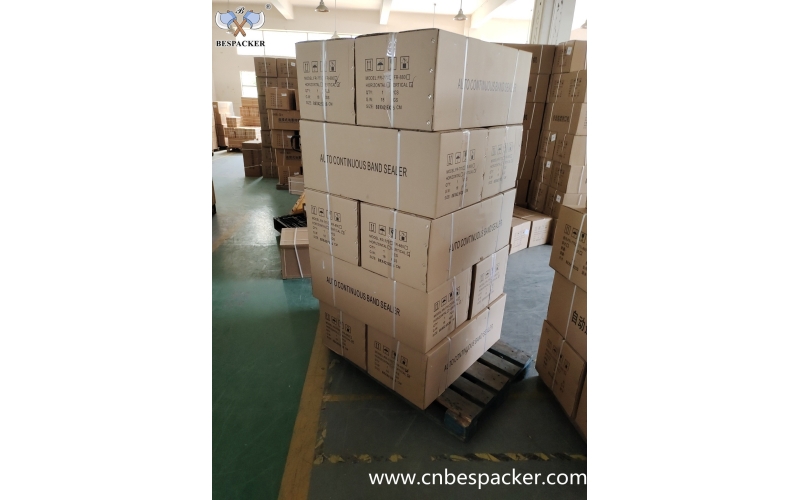 Vertical stainless steel sealing machine delivered