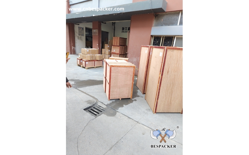 The day of delivery is like a battle, carefully checked, carefully packaged